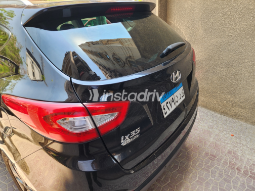 هيونداي IX 35 2016 أسود أوتوماتيك مستعملة للبيع في مدينة نصر - 1