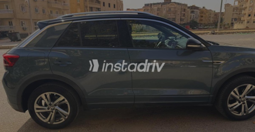 Volkswagen T-Roc 2023 Petroleum Automatic Used for Sale in Sheikh Zayed City - 2