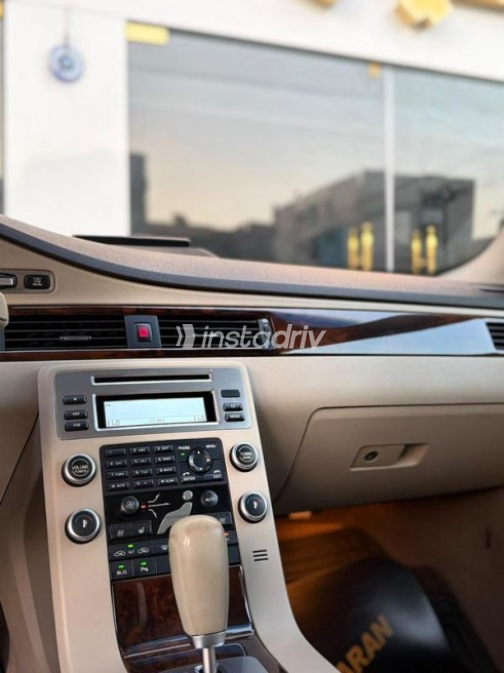 فولفو S80 2011 أسود أوتوماتيك مستعملة للبيع في مدينة نصر - 9
