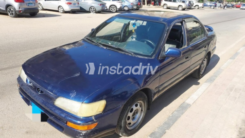 Toyota Corolla 1996 Blue Manual Used for Sale in Cairo - 6