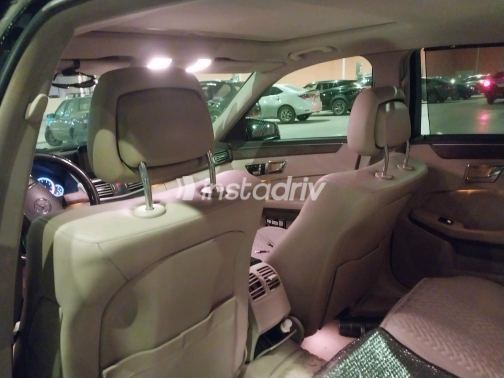 مرسيدس E 250 2011 أسود أوتوماتيك مستعملة للبيع في الجيزة - 5