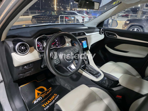 ام جى ZS 2026 فضي أوتوماتيك مستعملة للبيع في مدينة نصر - 8