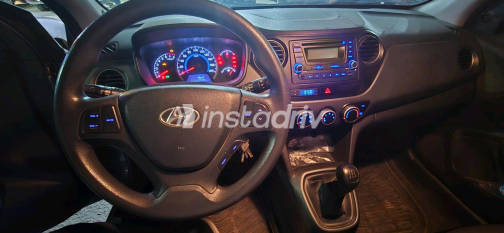 هيونداي جراند i10 2016 رمادي يدوي مستعملة للبيع في مدينة نصر - 7