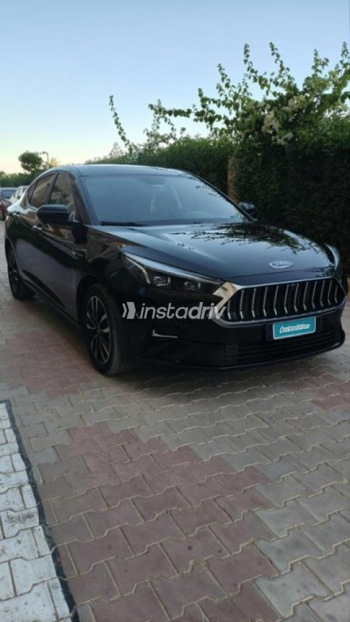 جاك J7 2024 أسود أوتوماتيك مستعملة للبيع في الوراق - 2