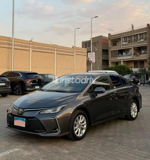 تويوتا كورولا 2024 أبيض أوتوماتيك مستعملة للبيع في القاهرة الكبرى ( القاهرة - الجيزة) - 2