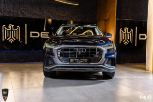 اودي Q8 2019 أزرق غامق أوتوماتيك مستعملة للبيع في القاهرة
