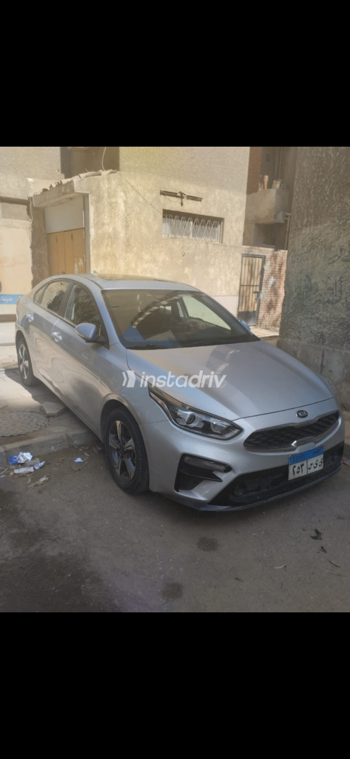 كيا K3 2020 فضي أوتوماتيك مستعملة للبيع في مدينة نصر - 1