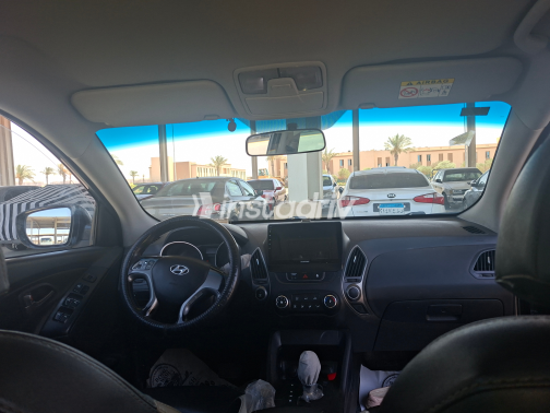 هيونداي IX 35 2015 أسود أوتوماتيك مستعملة للبيع في الجيزة - 1