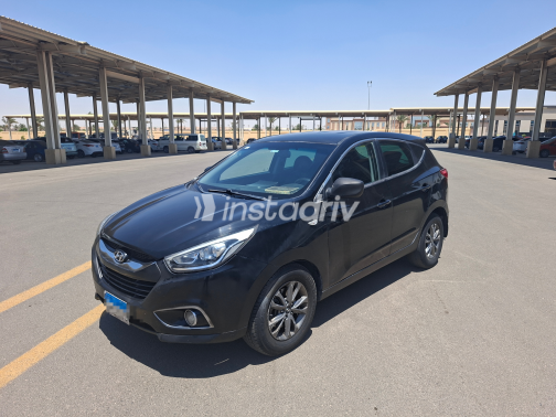 هيونداي IX 35 2015 أسود أوتوماتيك مستعملة للبيع في الجيزة - 3