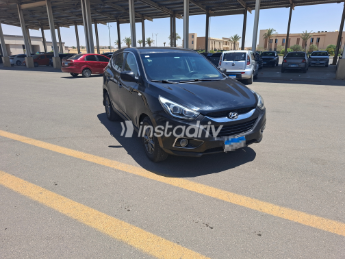 هيونداي IX 35 2015 أسود أوتوماتيك مستعملة للبيع في الجيزة - 4