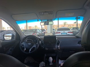 هيونداي IX 35 2015 أسود أوتوماتيك مستعملة للبيع في الجيزة