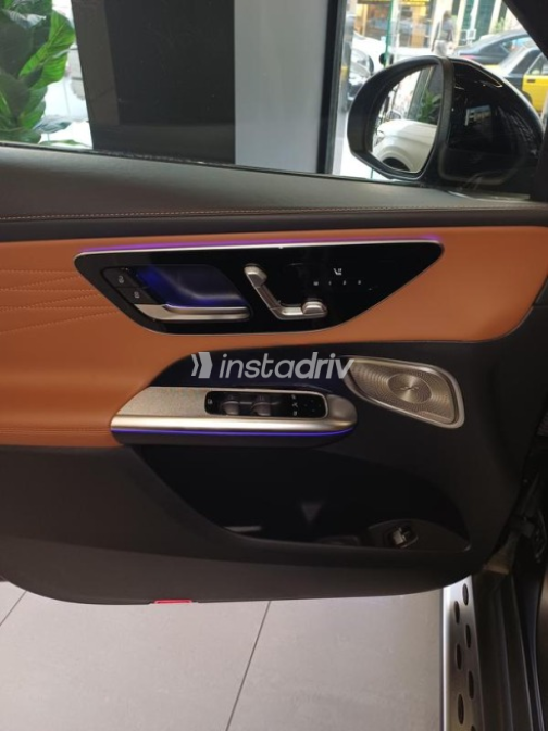 مرسيدس GLC 300 2025 أسود أوتوماتيك مستعملة للبيع في القاهرة الكبرى ( القاهرة - الجيزة) - 8