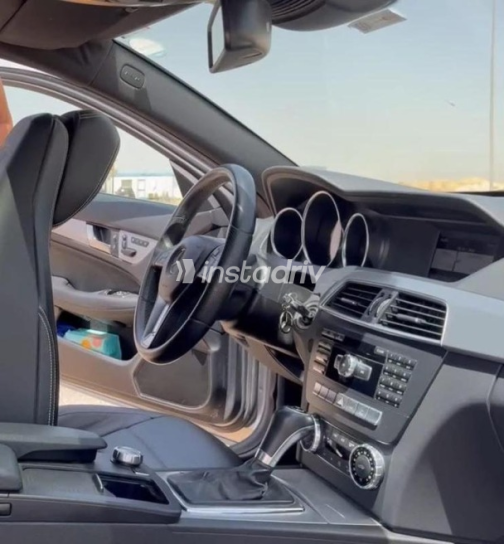 Mercedes C 180 2013 Gray Automatic Used for Sale in El Katameya - 9