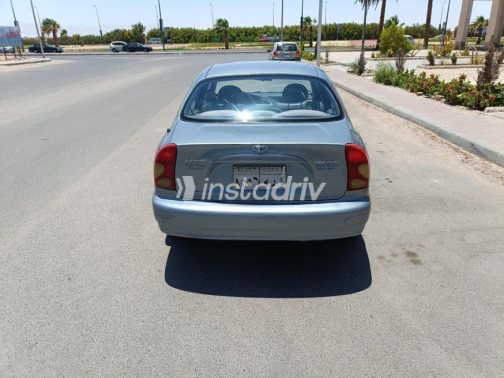 دايو لانوس 2 2006 سماوي يدوي مستعملة للبيع في الغردقة - 6