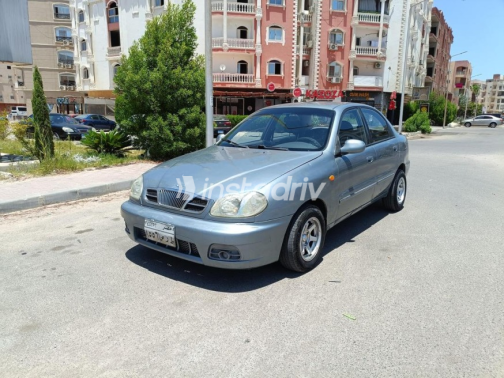 دايو لانوس 2 2006 سماوي يدوي مستعملة للبيع في الغردقة - 7