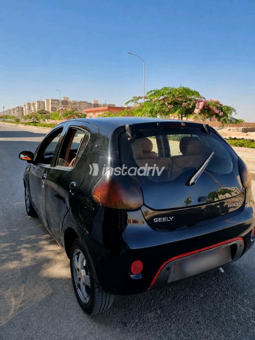 جيلي باندينو 2015 أسود أوتوماتيك مستعملة للبيع في الجيزة - 3