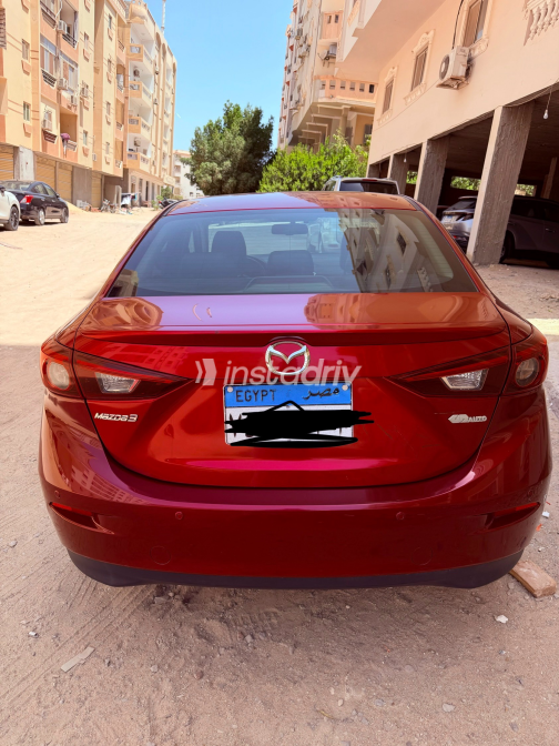 مازدا 3 2020 أحمر أوتوماتيك مستعملة للبيع في مصر الجديدة - 5