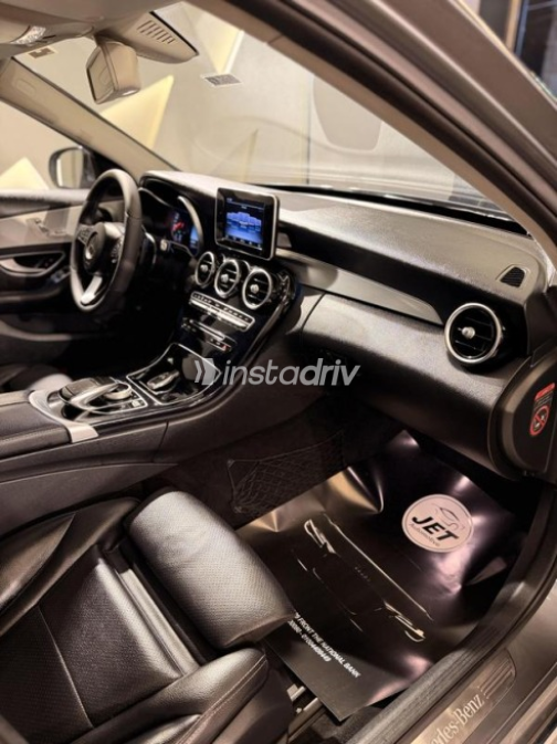 Mercedes C 180 2018 Gray Automatic Used for Sale in Nasr city - 10