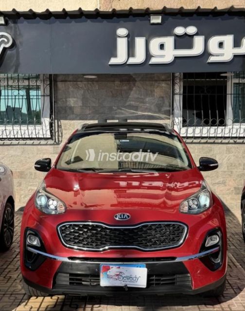 كيا سبورتاج 2020 أحمر غامق أوتوماتيك مستعملة للبيع في دمياط - 4