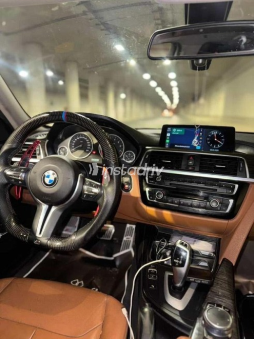 BMW 320 2018 Blue Automatic Used for Sale in Cairo - 1