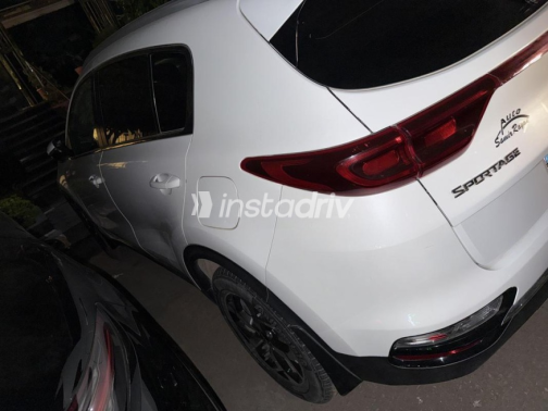 Kia Sportage 2021 White Automatic Used for Sale in Cairo - 3