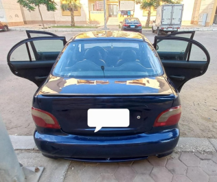 هيونداي اكسنت 2006 أزرق غامق يدوي مستعملة للبيع في 6 أكتوبر