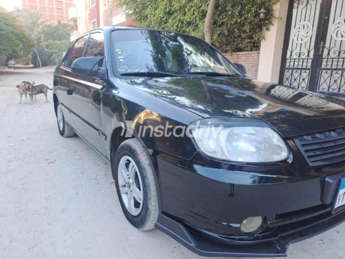 هيونداي فيرنا 2012 أسود أوتوماتيك مستعملة للبيع في الإسكندرية - 2
