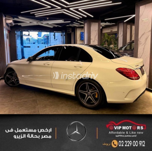 Mercedes C 180 2018 White Automatic Used for Sale in Cairo - 5