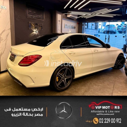 Mercedes C 180 2018 White Automatic Used for Sale in Cairo - 10