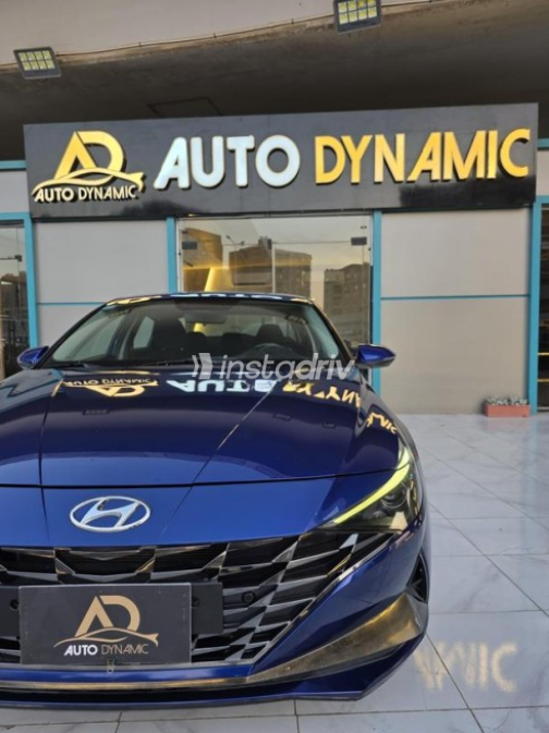 Hyundai Elantra 2021 Dark Blue Automatic Used for Sale in Nasr city - 3
