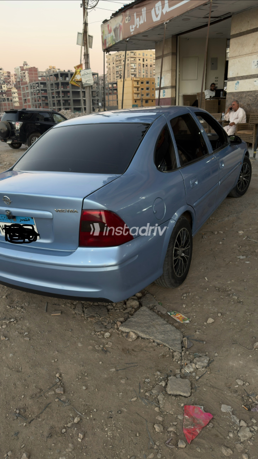 Opel Vectra 1999 White Automatic Used for Sale in Greater Cairo ( Cairo + Giza) - 3
