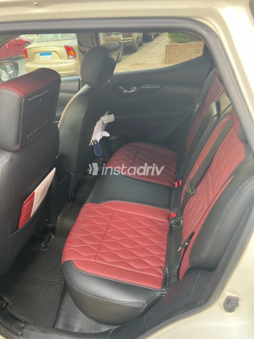 Nissan Qashqai 2015 White Automatic Used for Sale in Ain Shams - 6