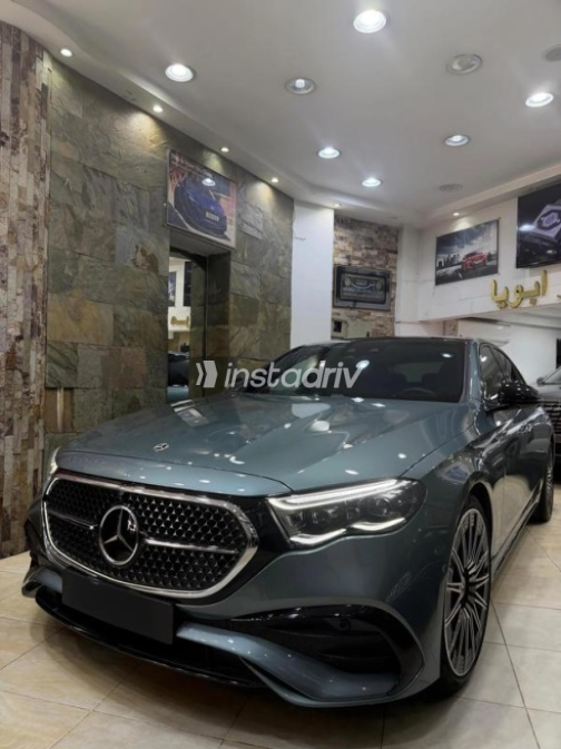 مرسيدس E 200 AMG 2025 رمادي أوتوماتيك مستعملة للبيع في مصر الجديدة - 2
