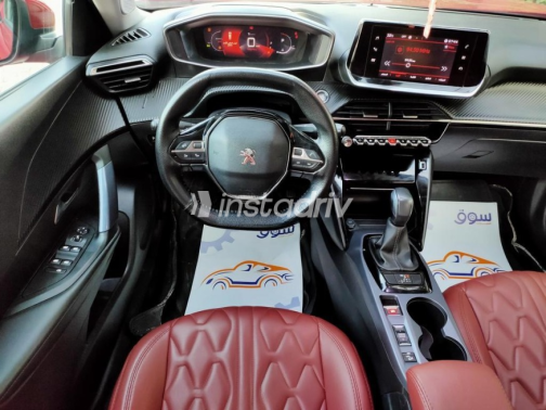 Peugeot 2008 2021 Red Automatic Used for Sale in Maadi - 7