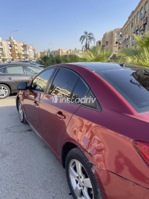 Chevrolet Cruze 2010 Red Automatic Used for Sale in 6 October - 3