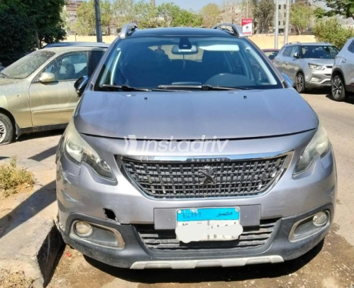 Peugeot 2008 2019 White Automatic Used for Sale in Greater Cairo ( Cairo + Giza) - 4