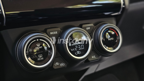 Suzuki Swift 2021 Silver Automatic Used for Sale in Cairo - 5