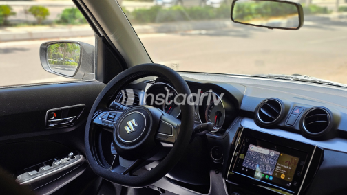 Suzuki Swift 2021 Silver Automatic Used for Sale in Cairo - 10