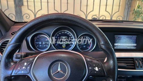 Mercedes C 200 2013 Black Automatic Used for Sale in Giza - 2