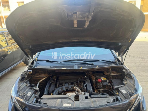 Peugeot 5008 2018 White Automatic Used for Sale in Greater Cairo ( Cairo + Giza) - 1