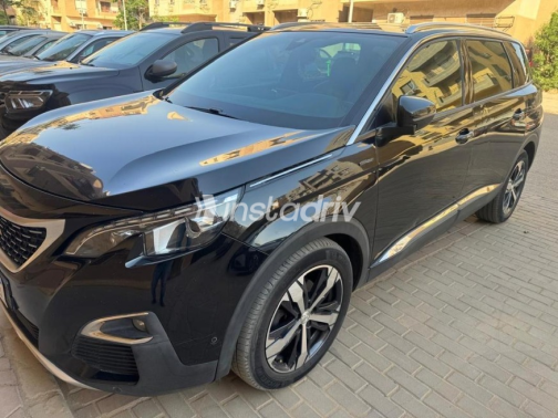 Peugeot 5008 2018 White Automatic Used for Sale in Greater Cairo ( Cairo + Giza) - 2