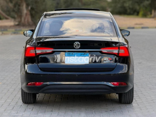 ام جى 5 2022 أسود أوتوماتيك مستعملة للبيع في مصر الجديدة - 7