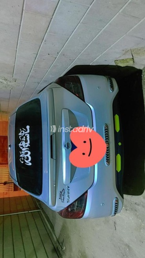 Nissan Sunny 2022 Silver Automatic Used for Sale in El Haram - 2