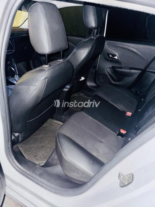Opel Corsa 2021 White Automatic Used for Sale in Sheikh Zayed City - 7