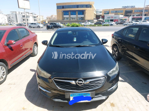 اوبل أنسيجنيا 2018 أسود أوتوماتيك مستعملة للبيع في القاهرة - 8