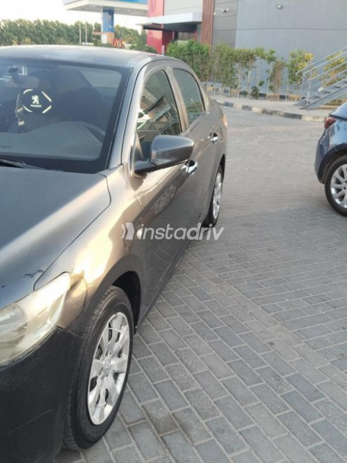 Peugeot 301 2014 Gray Manual Used for Sale in 6 October - 5