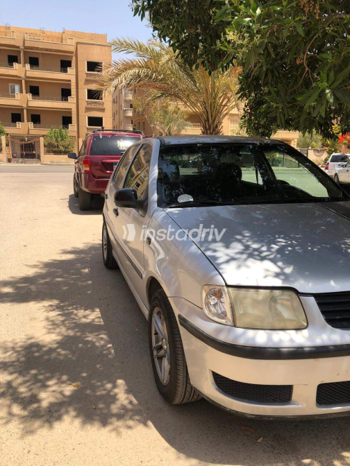 Volkswagen Polo 2001 Silver Manual Used for Sale in Qalyubia - 7