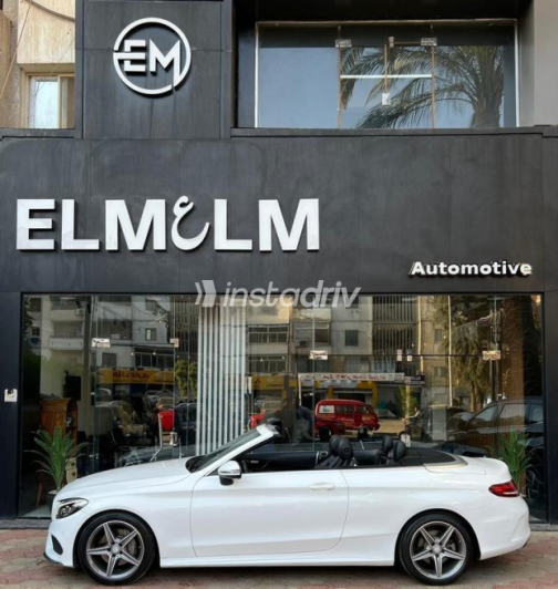 Mercedes C 180 2017 White Automatic Used for Sale in Cairo - 2