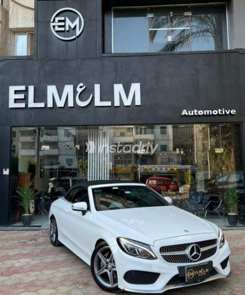 Mercedes C 180 2017 White Automatic Used for Sale in Cairo - 6
