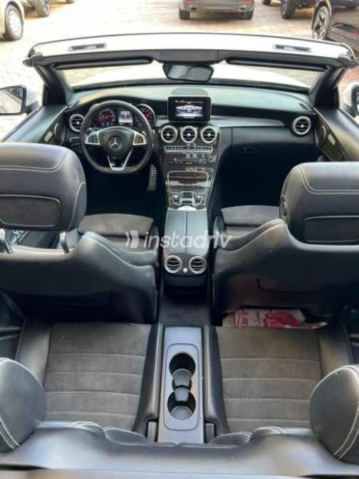 Mercedes C 180 2017 White Automatic Used for Sale in Cairo - 9